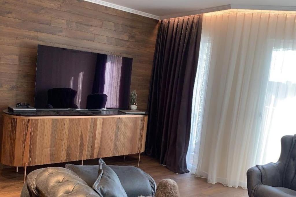 Lux Apart Karlovo Bagian luar foto